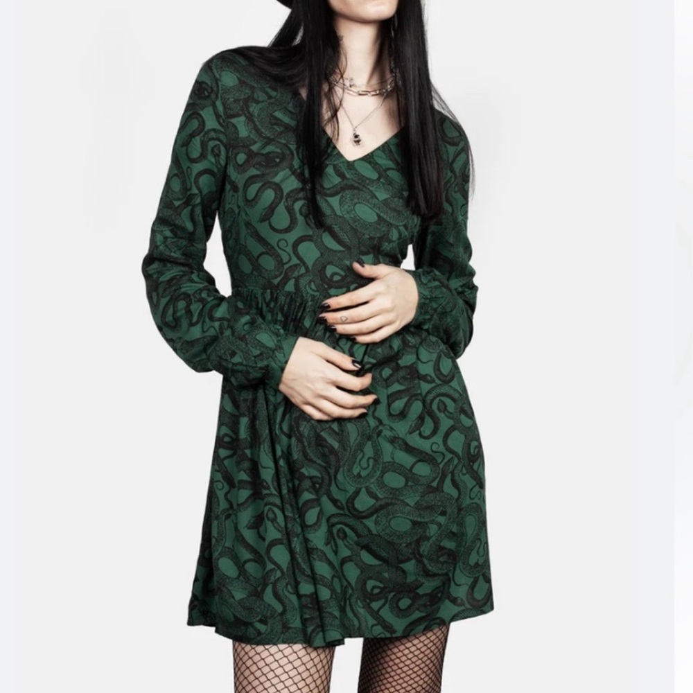 DISTURBIA Green Snake Dress US8 New with Tag
